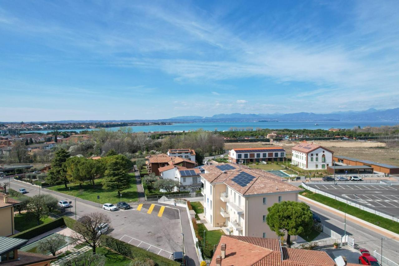 Ranalli Palace Hotell Peschiera del Garda Exteriör bild