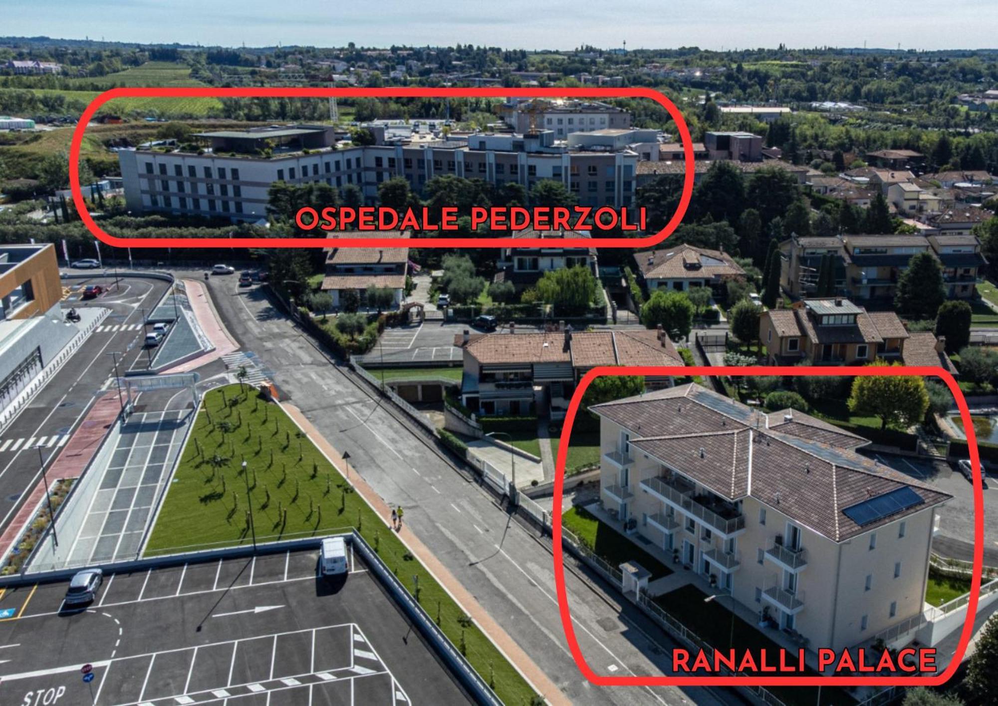 Ranalli Palace Hotell Peschiera del Garda Exteriör bild